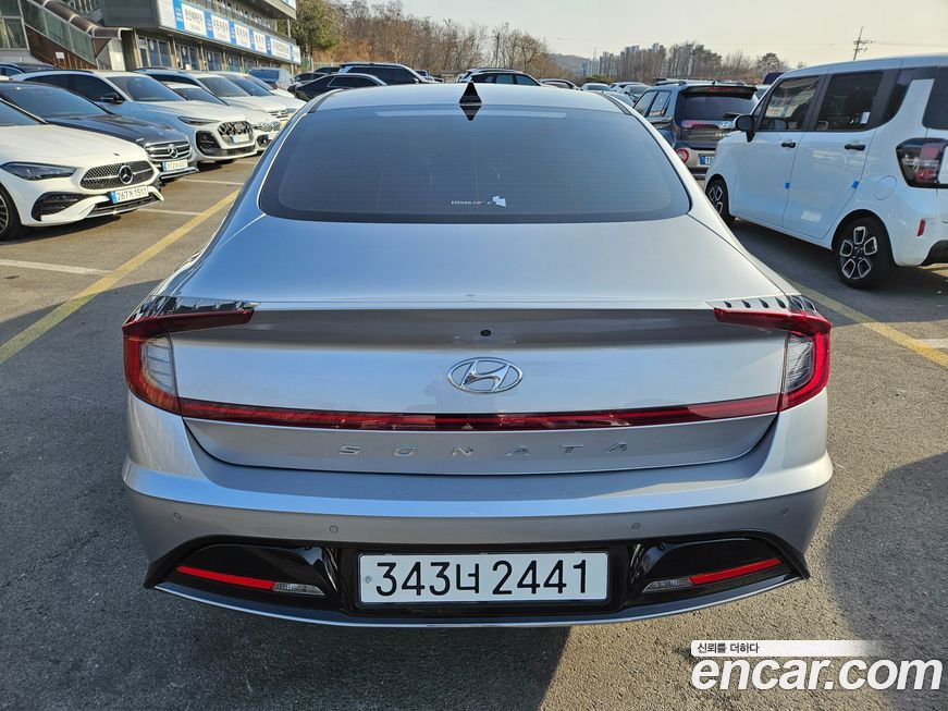 Hyundai Sonata 2022