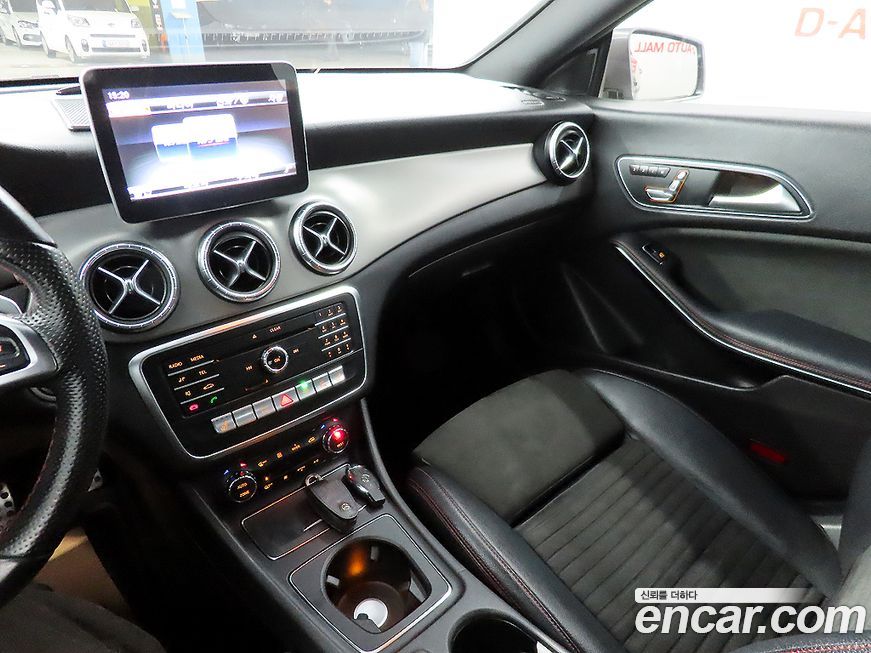 Mercedes-Benz CLA-Class 2018