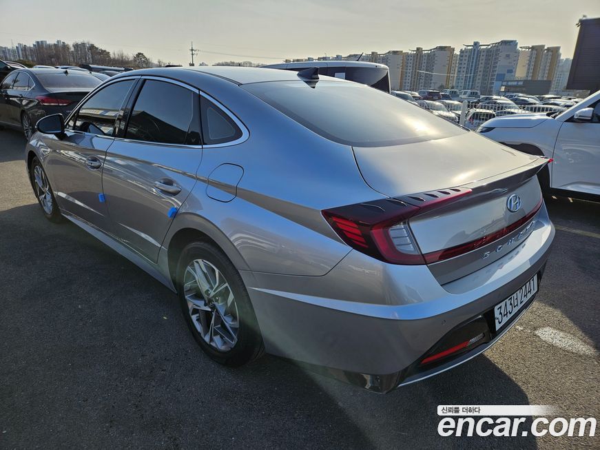 Hyundai Sonata 2022