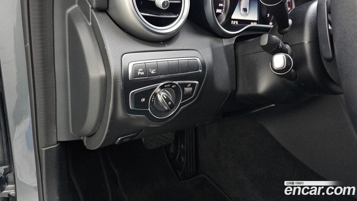 Mercedes-Benz C-Class 2018