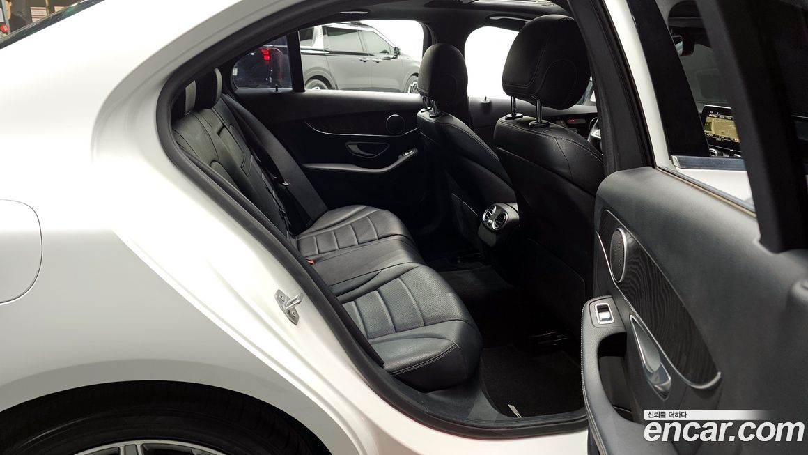 Mercedes-Benz C-Class 2017