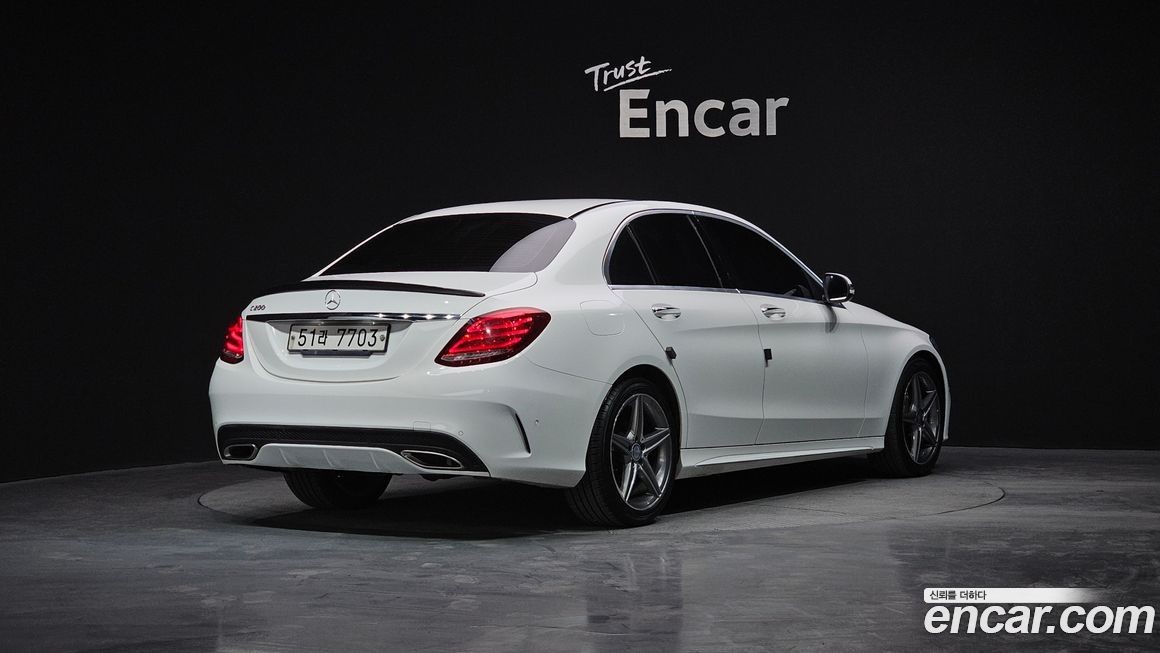 Mercedes-Benz C-Class 2017