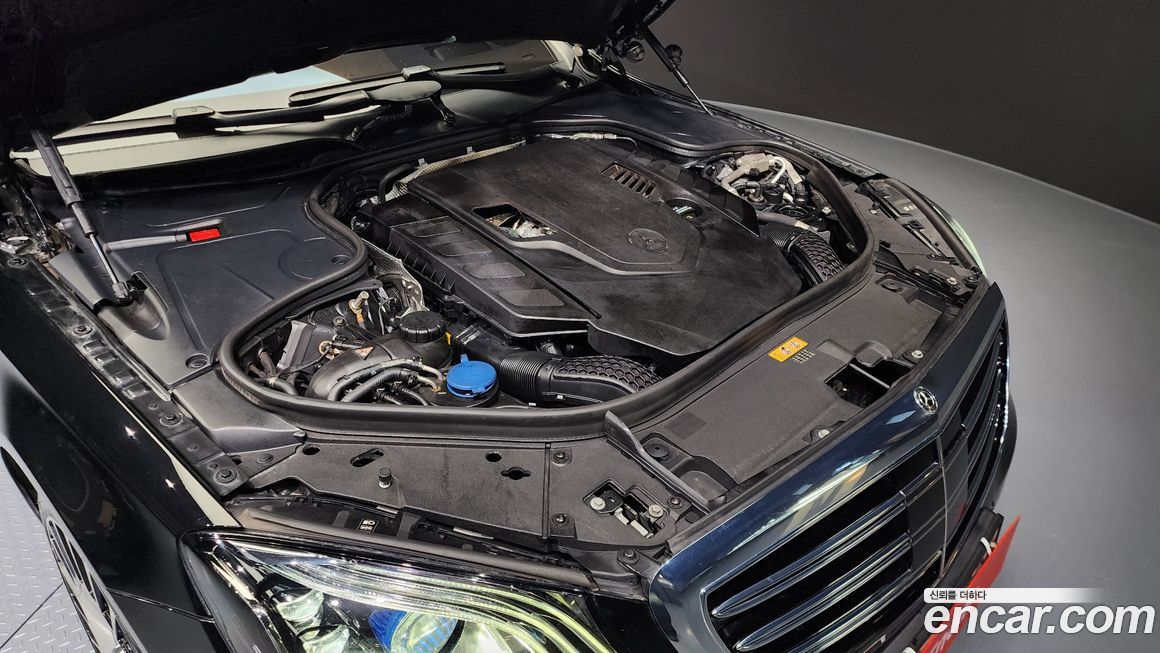 Mercedes-Benz S-Class 2018