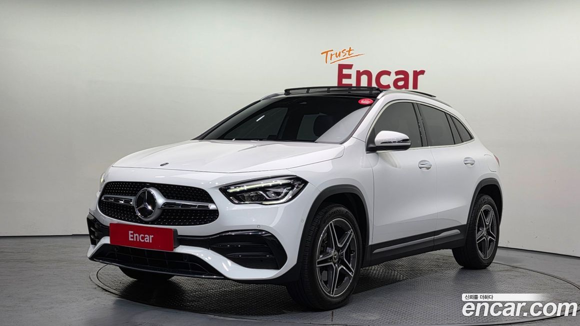 Mercedes-Benz GLA-Class 2021