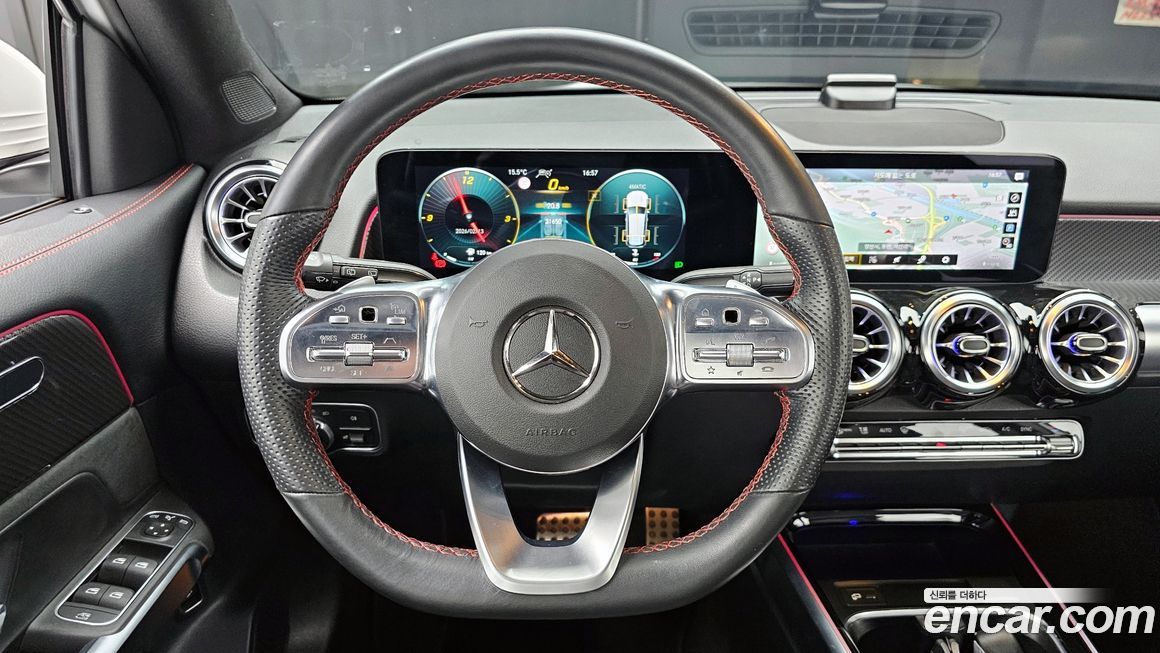 Mercedes-Benz GLB-Class 2022