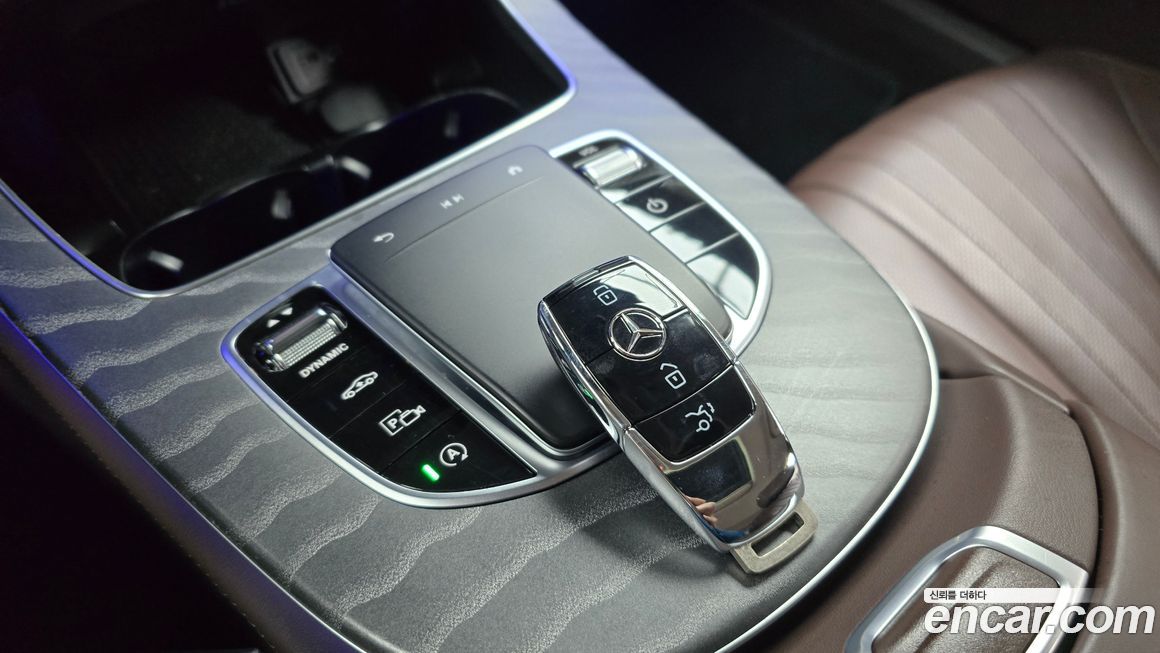 Mercedes-Benz CLS-Class 2021