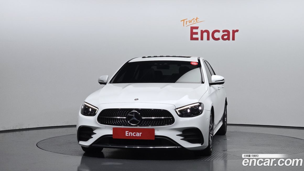 Mercedes-Benz E-Class 2021