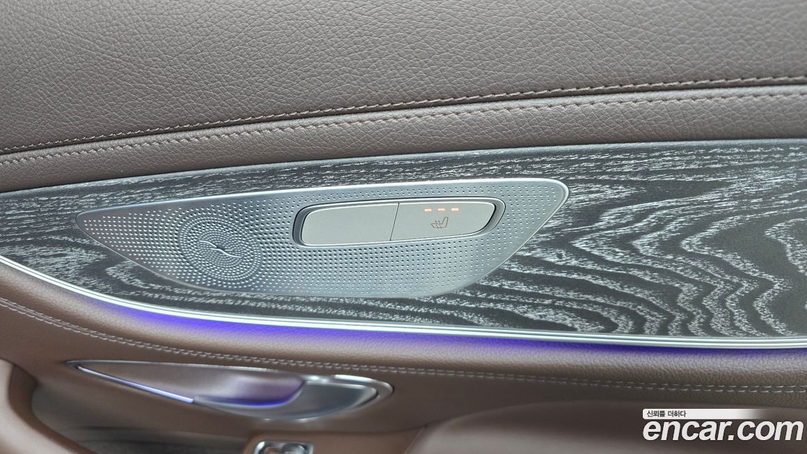 Mercedes-Benz CLS-Class 2021