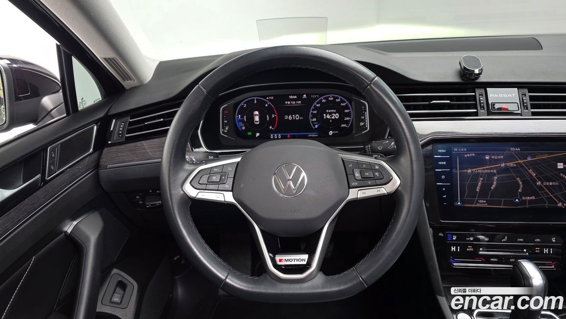 Volkswagen Passat 2022