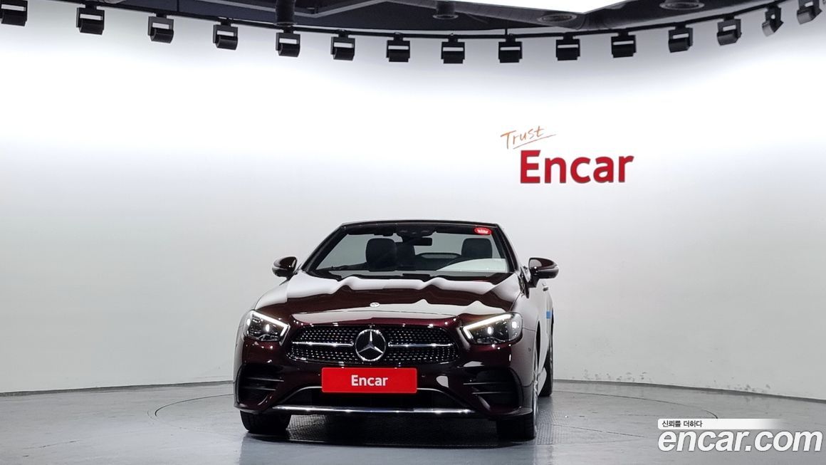 Mercedes-Benz E-Class 2021