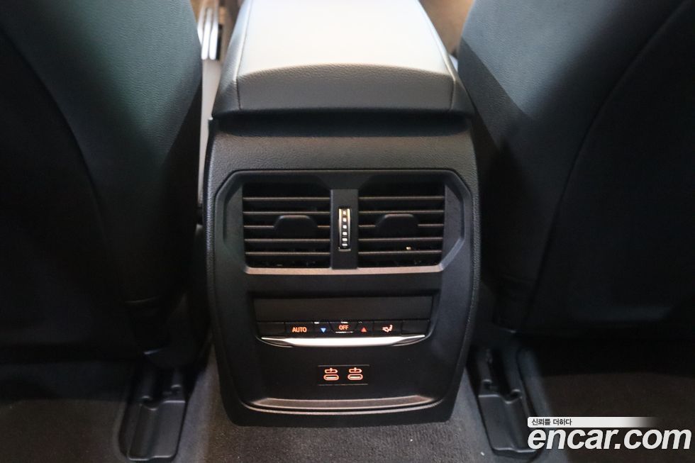 BMW i4 2025