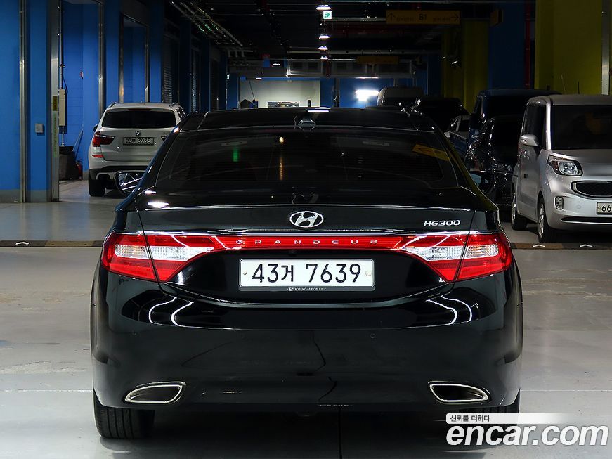 Hyundai Grandeur 2012