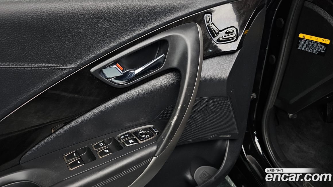 Hyundai Grandeur 2011