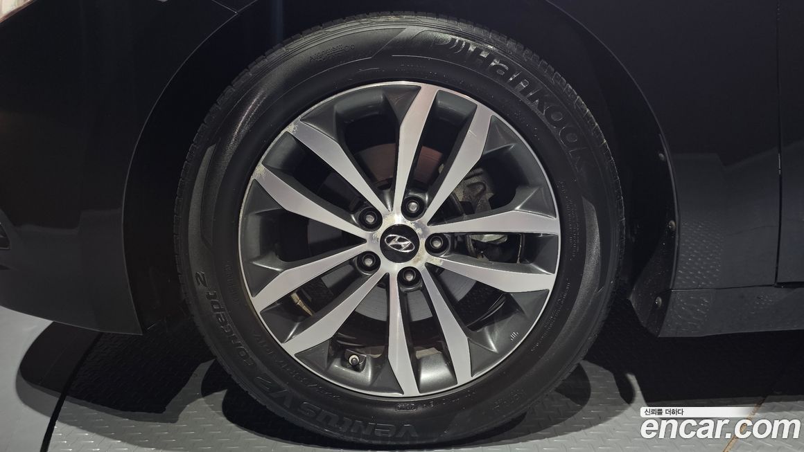 Hyundai Grandeur 2011