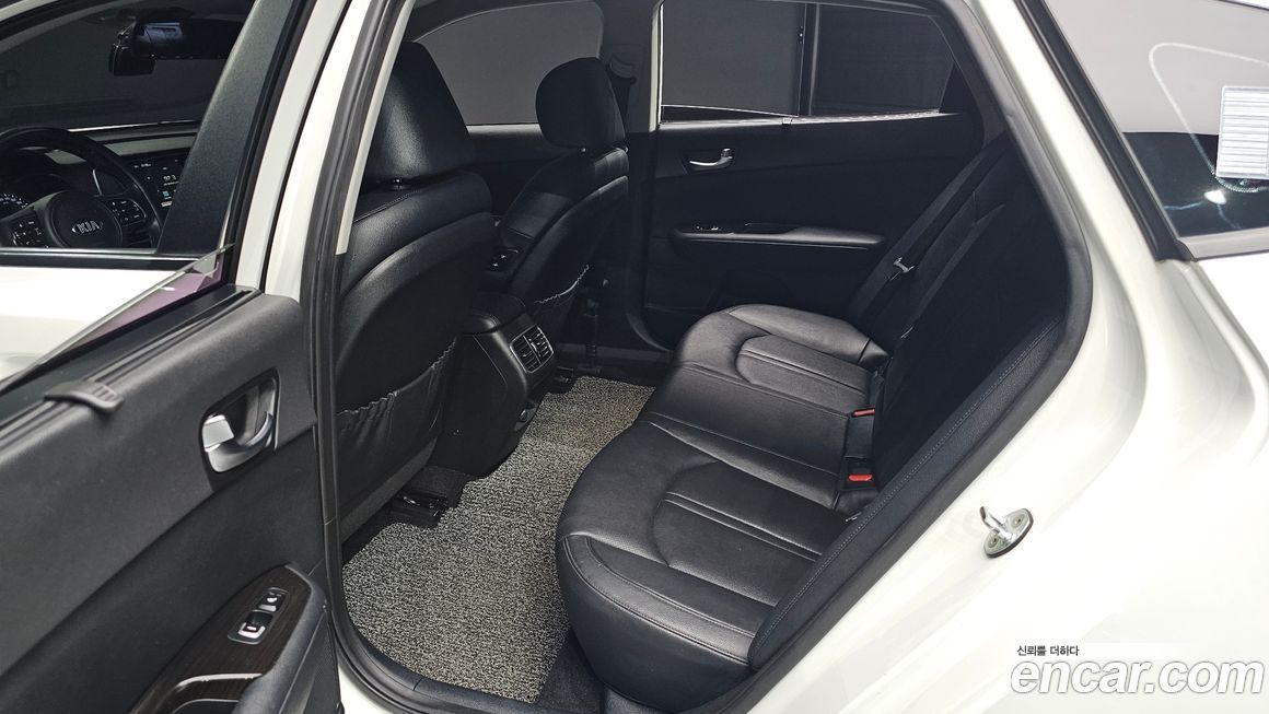 Kia K5 2016