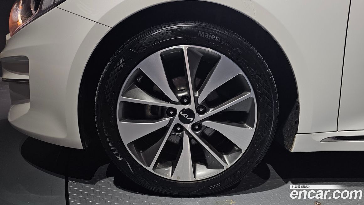 Kia K5 2016