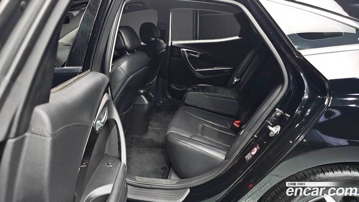 Hyundai Grandeur 2011