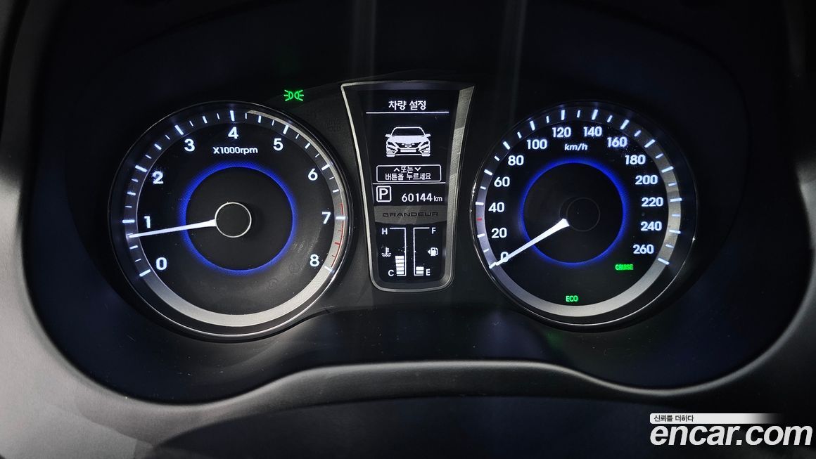 Hyundai Grandeur 2011