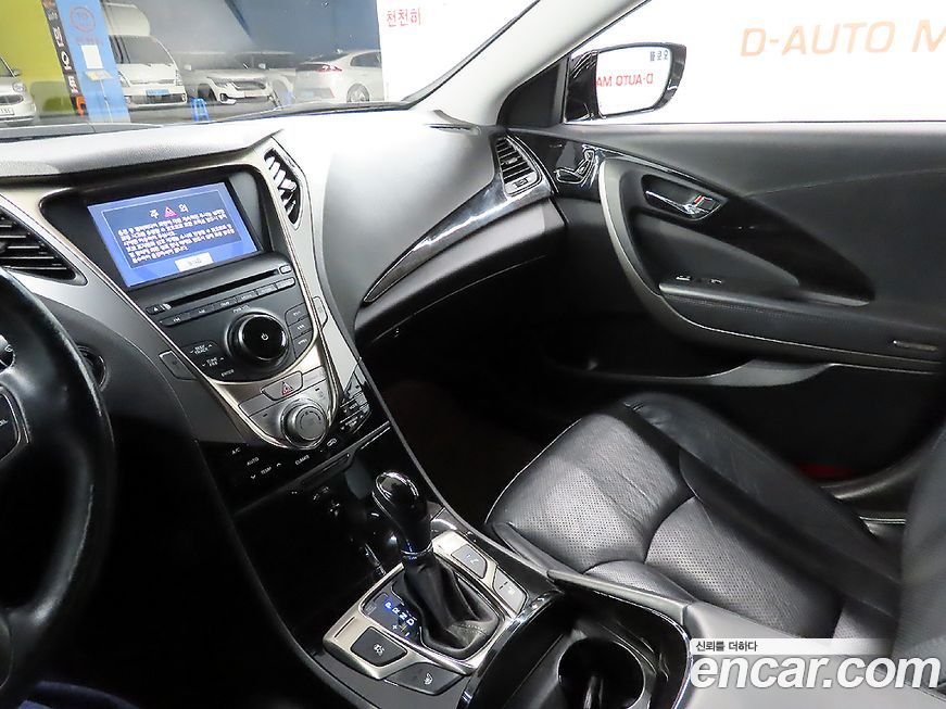 Hyundai Grandeur 2012