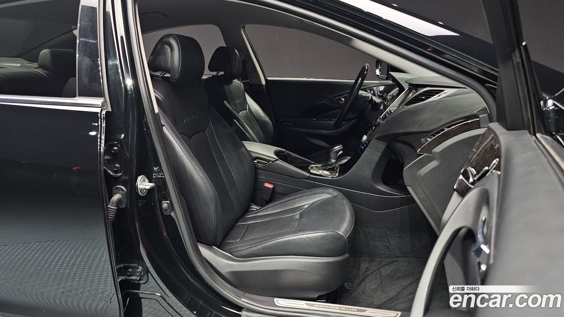 Hyundai Grandeur 2011