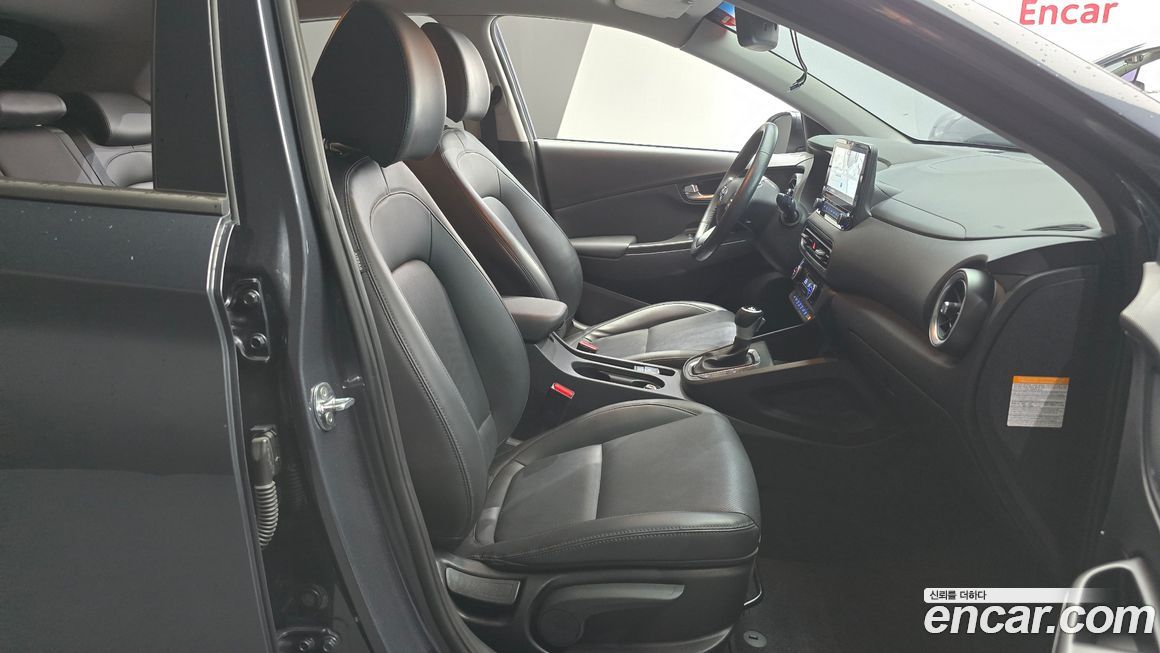 Hyundai Kona 2021