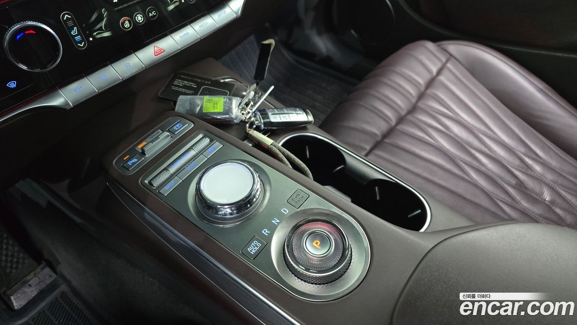 Genesis GV70 2021