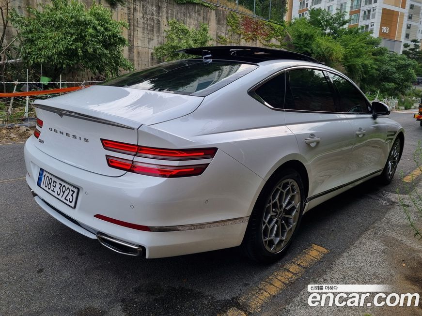 Genesis G80 2023