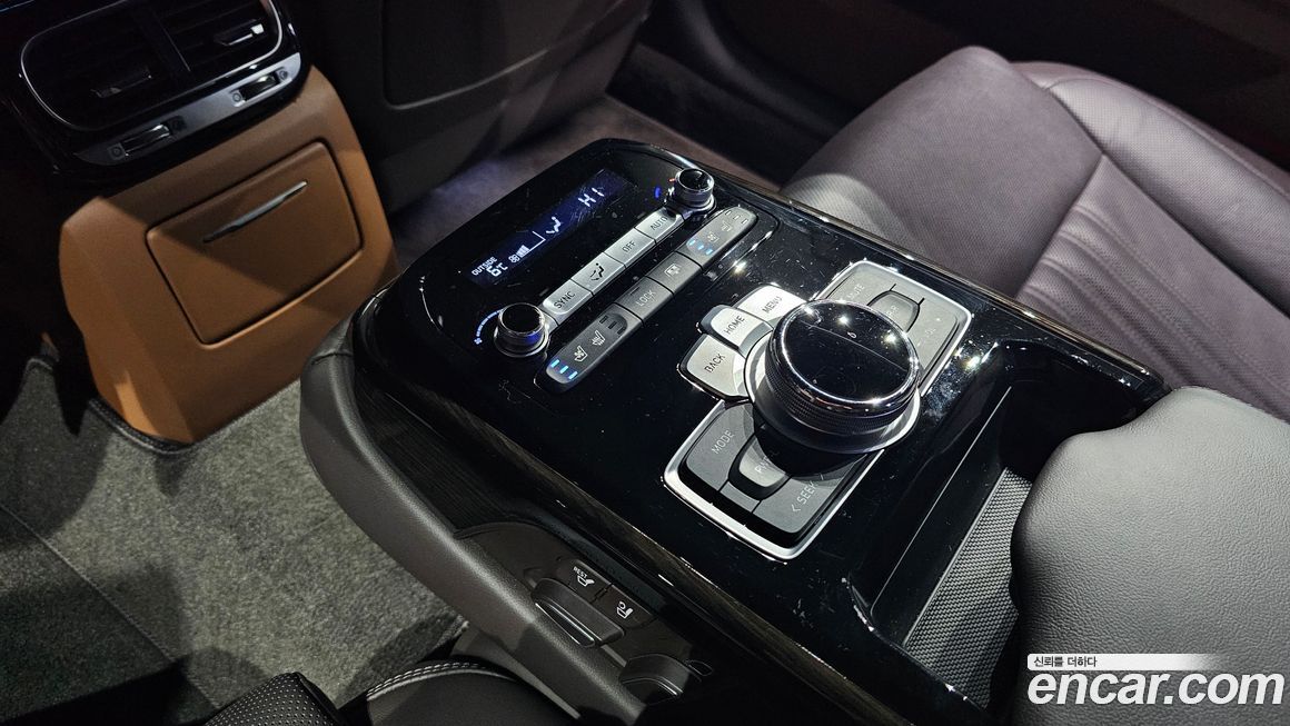 Genesis G90 2019