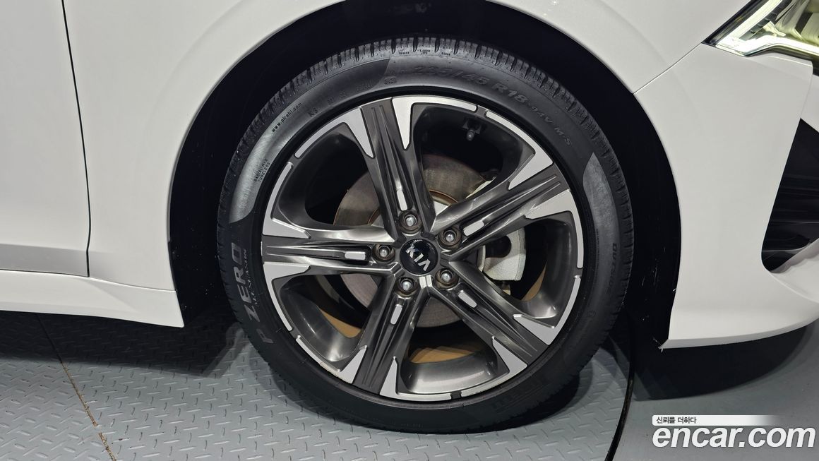 Kia K5 2021