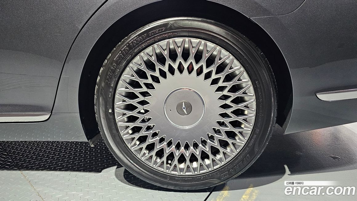 Genesis G90 2019