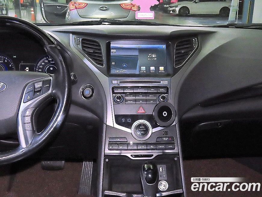 Hyundai Grandeur 2015