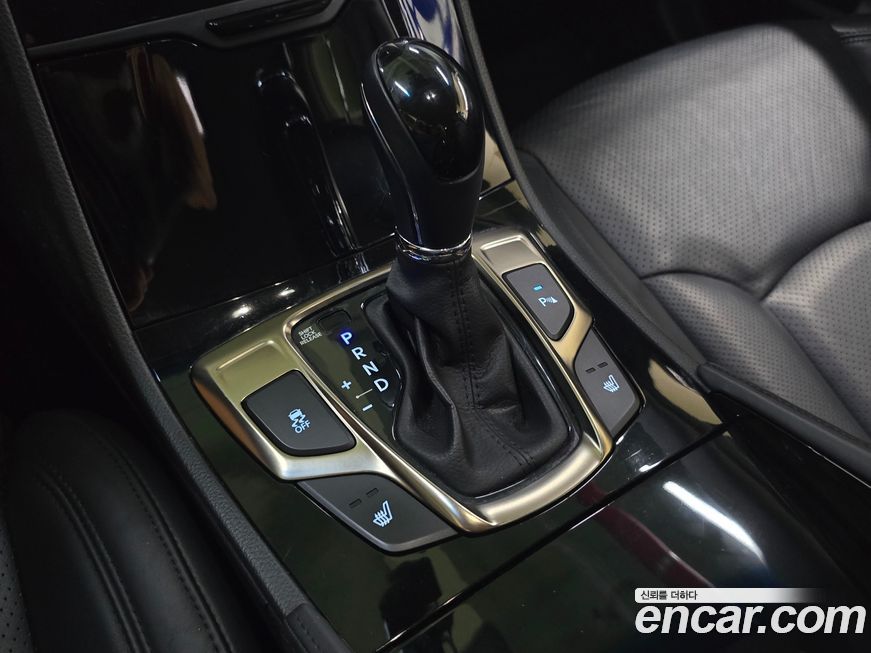 Hyundai Grandeur 2012