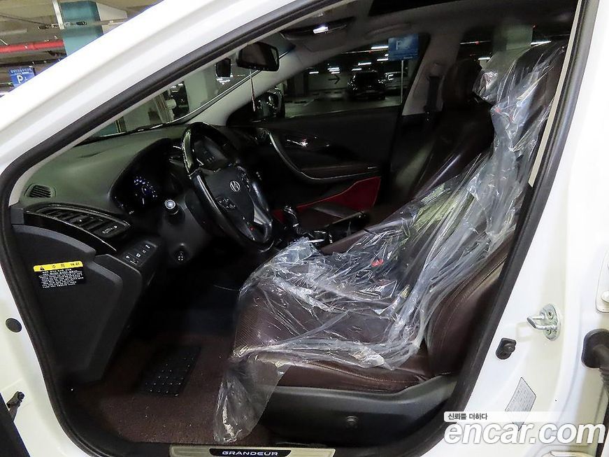 Hyundai Grandeur 2015