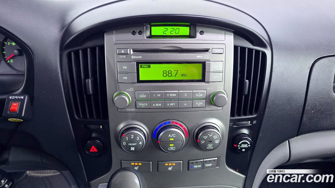 Hyundai Starex 2015