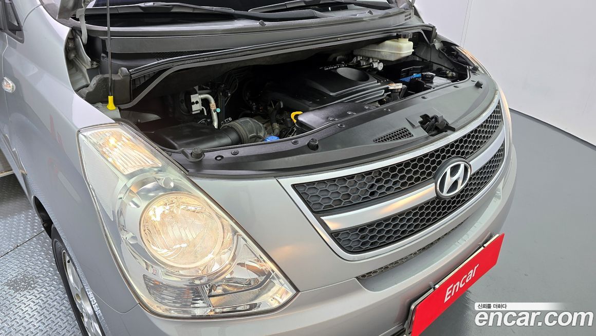 Hyundai Starex 2015