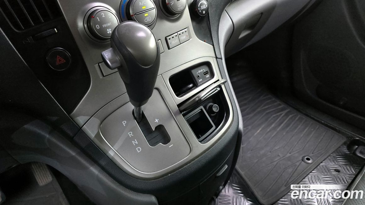 Hyundai Starex 2015