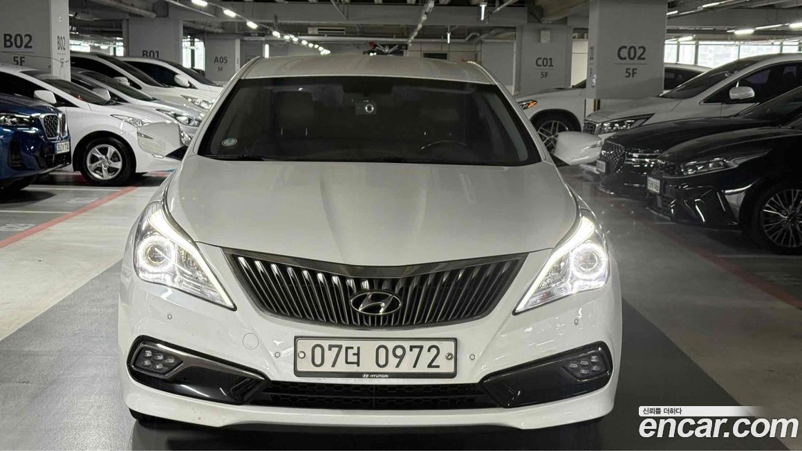 Hyundai Grandeur 2016