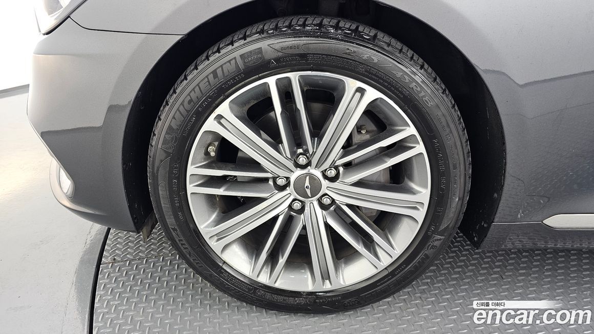 Genesis G80 2017