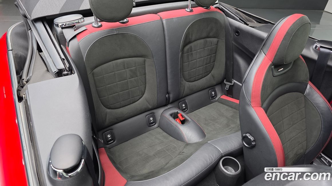 Mini Cooper Convertible 2019