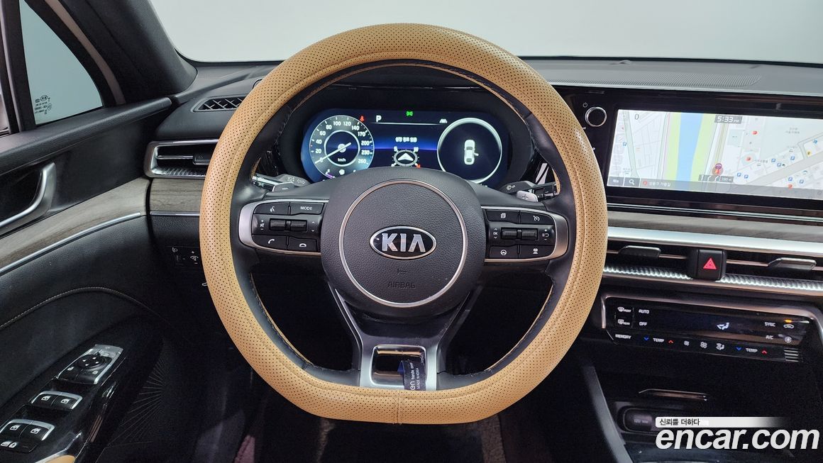 Kia K5 2021