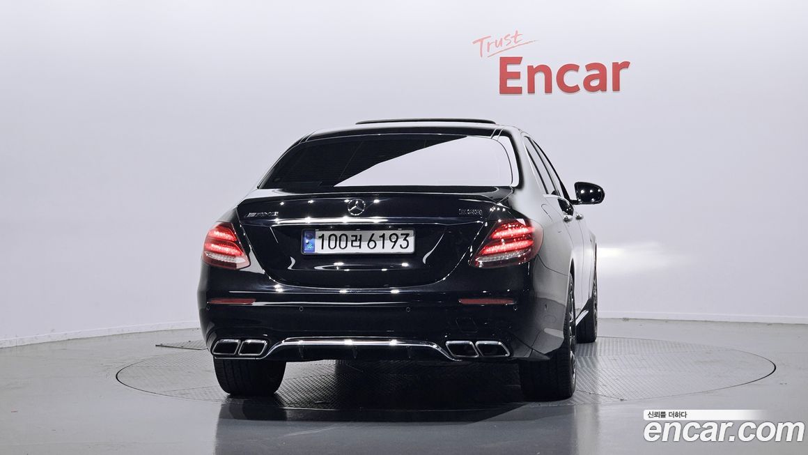 Mercedes-Benz E-Class 2019