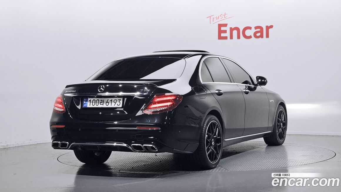 Mercedes-Benz E-Class 2019