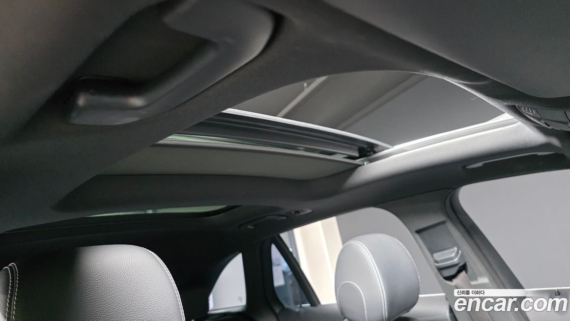 Mercedes-Benz GLC-Class 2017