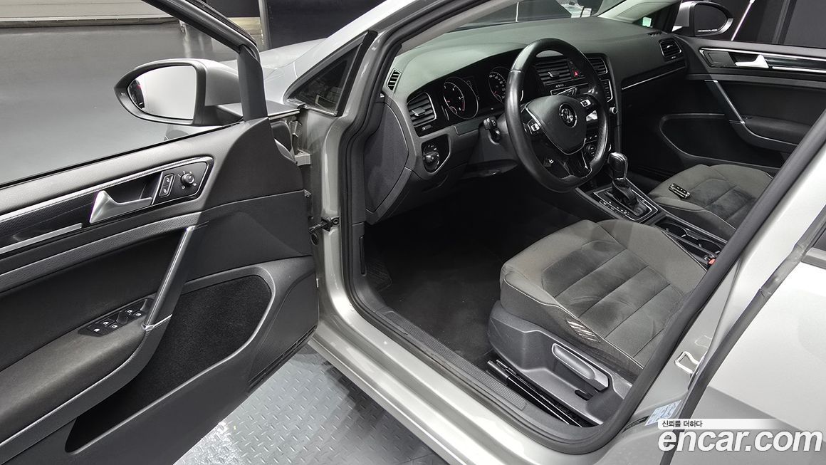 Volkswagen Golf 2014