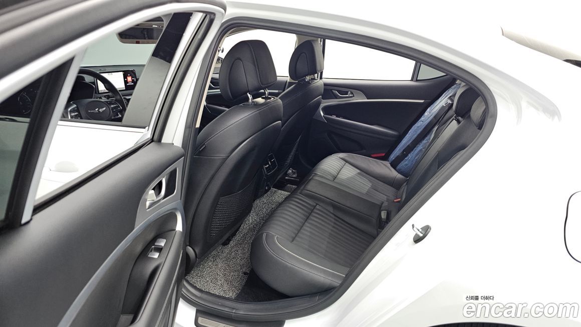 Genesis G70 2023