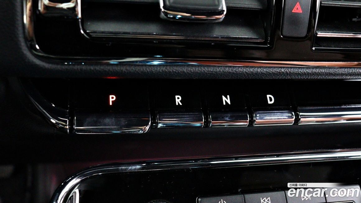 Lincoln Navigator 2021
