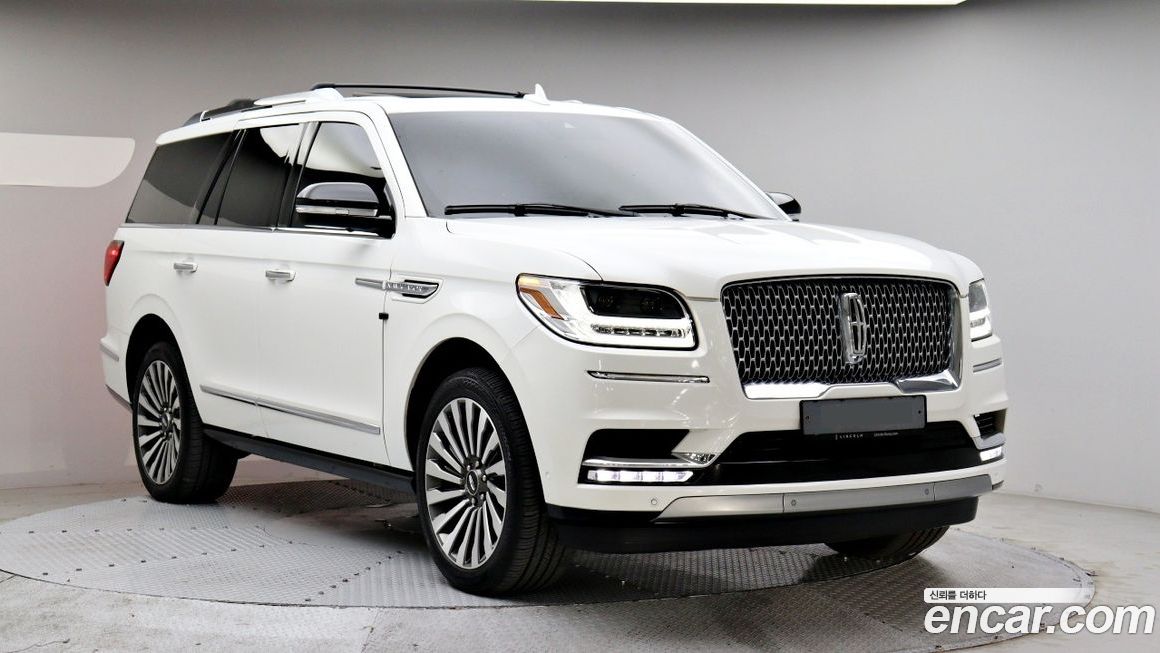 Lincoln Navigator 2021