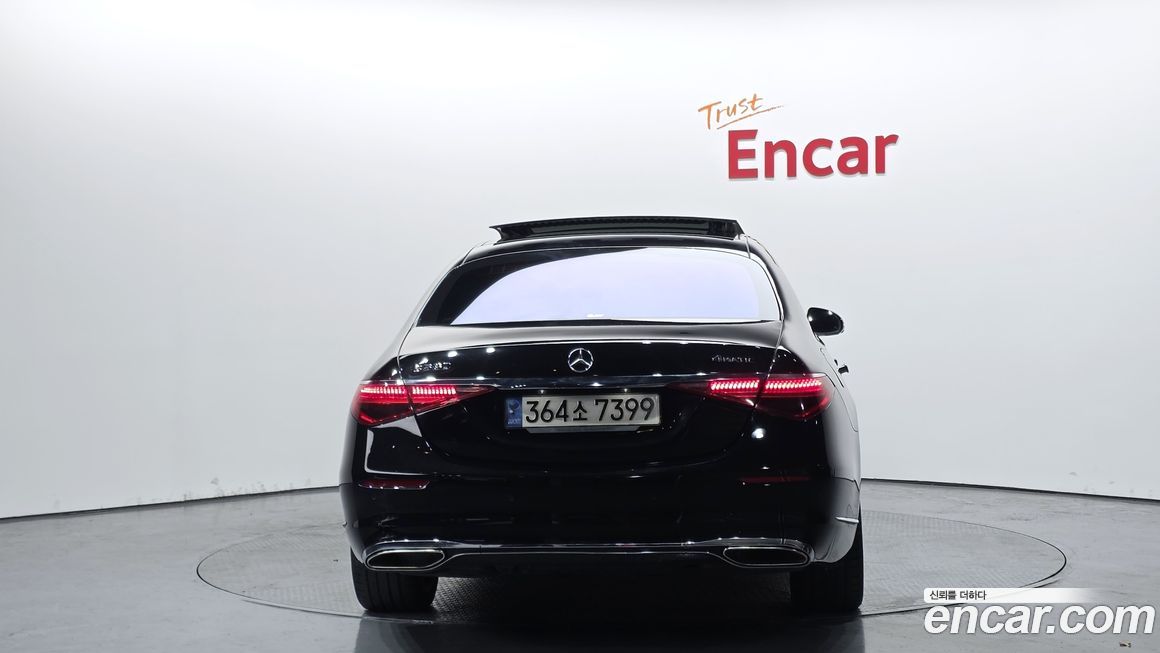 Mercedes-Benz S-Class 2022