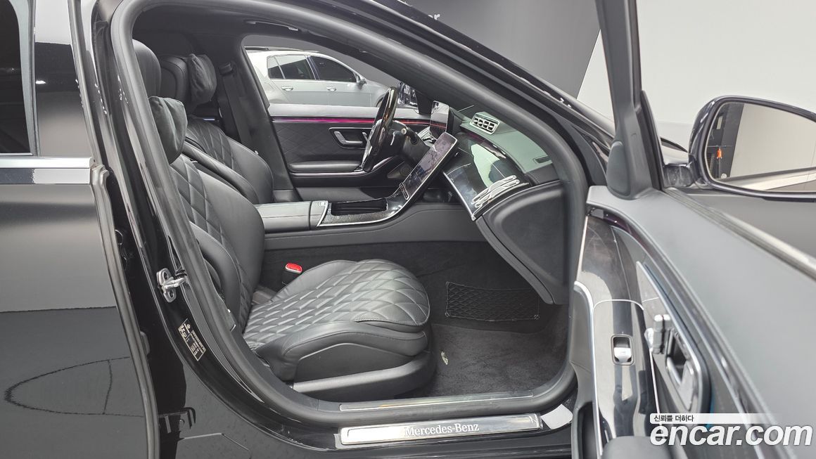 Mercedes-Benz S-Class 2022