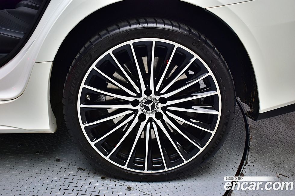 Mercedes-Benz CLS-Class 2022